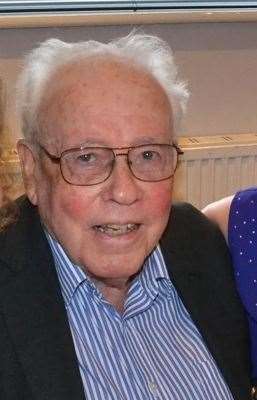 Ron Tarry (55234372)