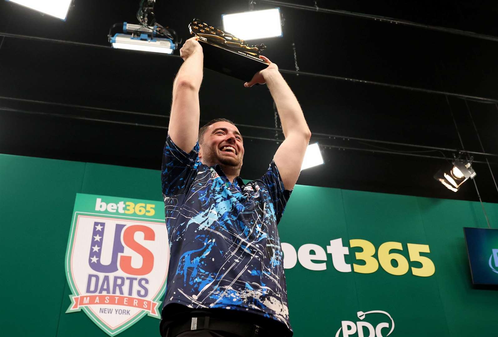 Luke Humphries wins in New York - Photo: Matt Heasley/PDC