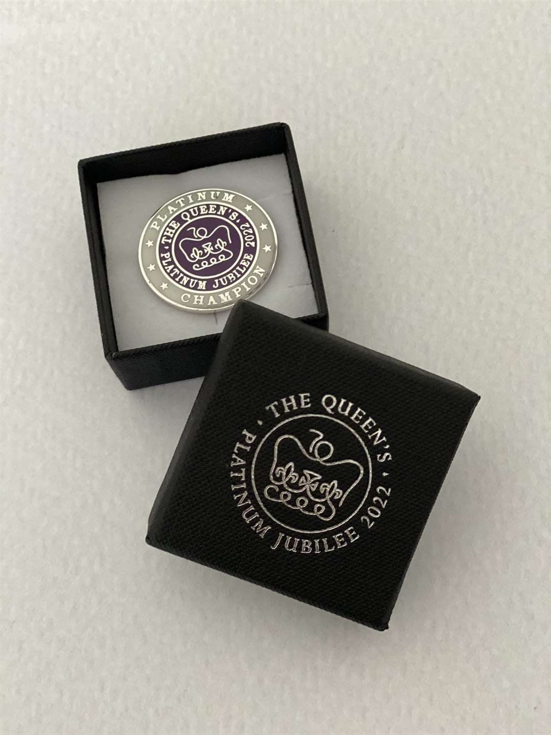 The award pin Mr Scoins received (57169994)