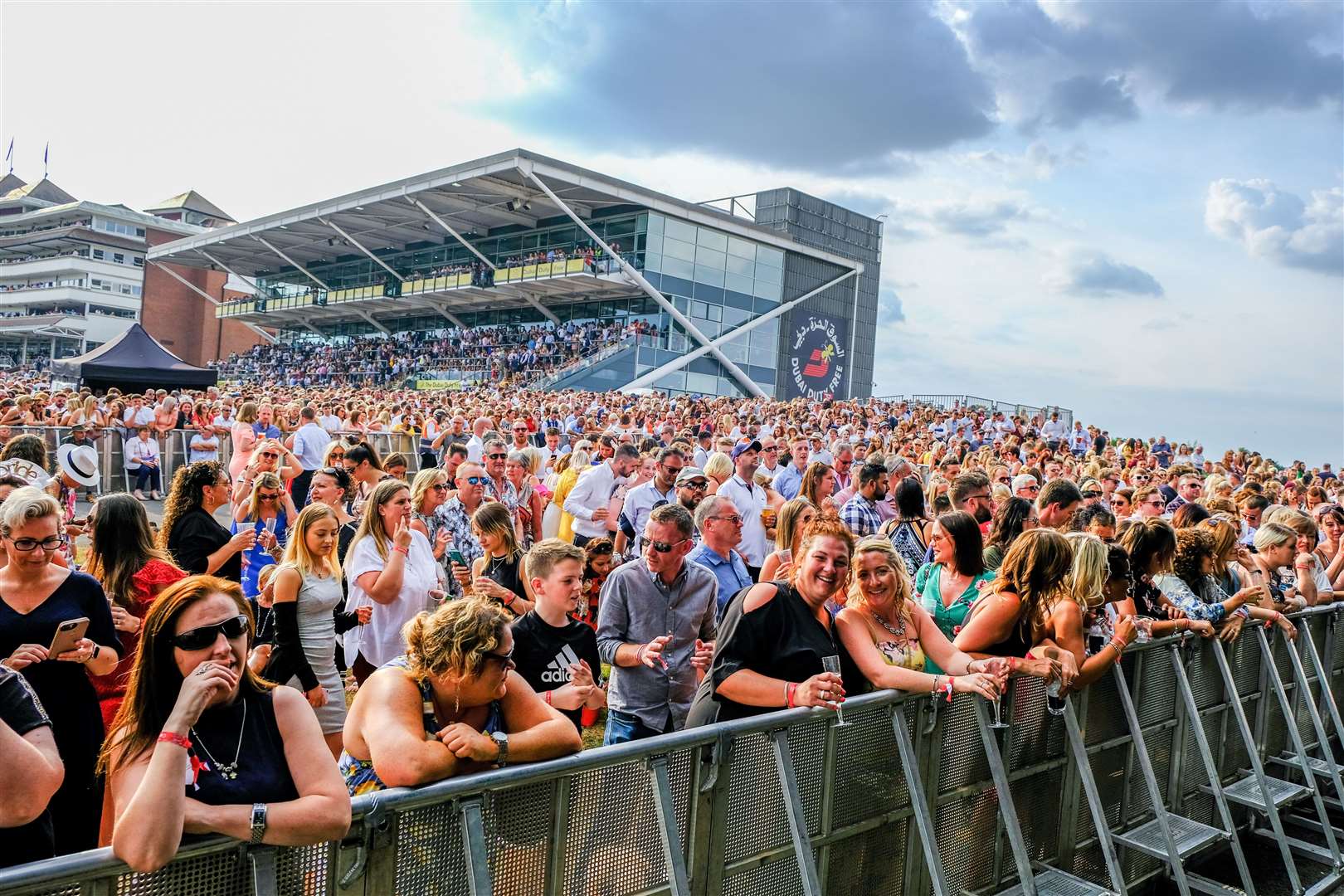 Craig David at Newbury Racecourse Ref: 30-1518E