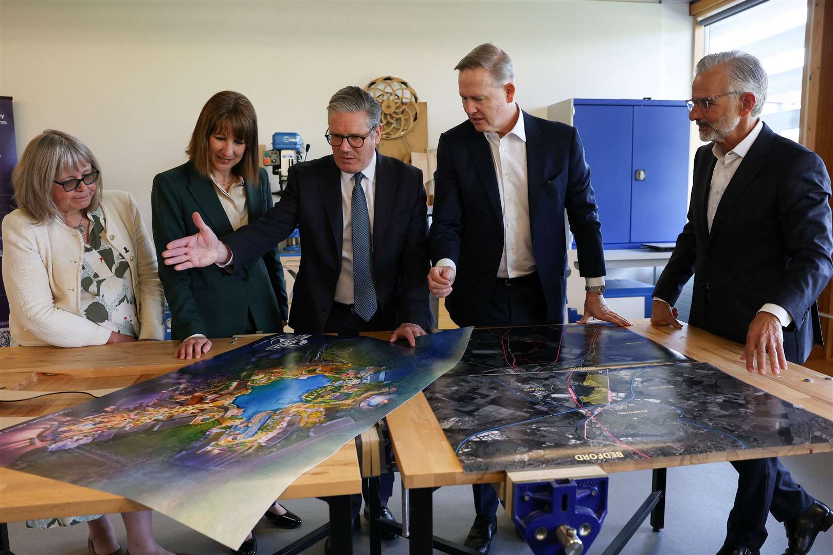 Sir Keir Starmer and Rachel Reeves during a visit to Bedford following the announcement that Universal Studios will build its first European theme park in the UK (John Sibley/PA)