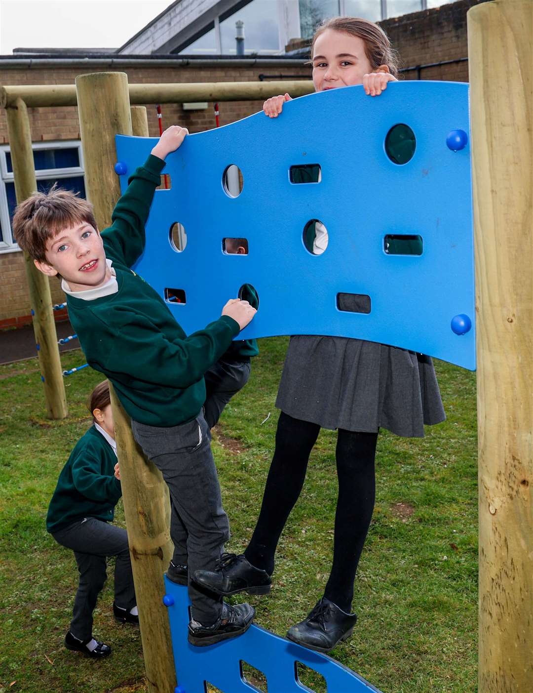 All smiles as Bucklebury Primary School opens its new play equipment for pupils