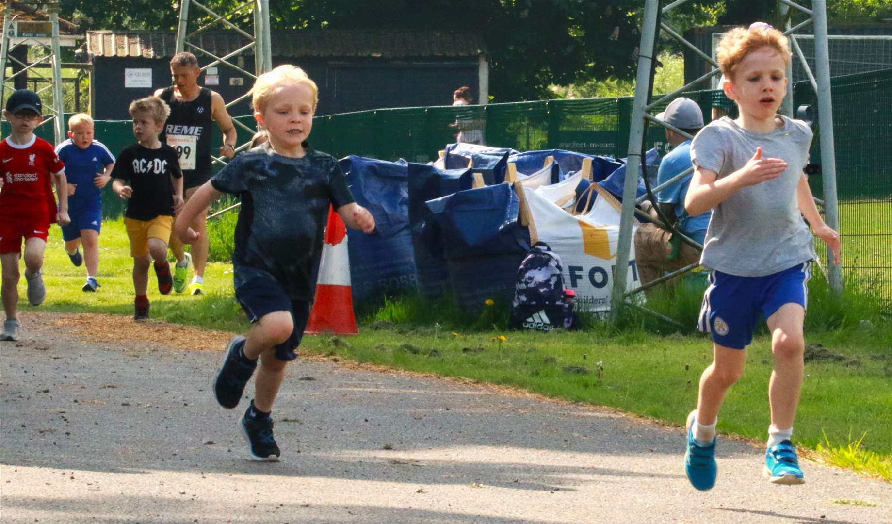 Action from the first junior race, credit: Christopher Culley