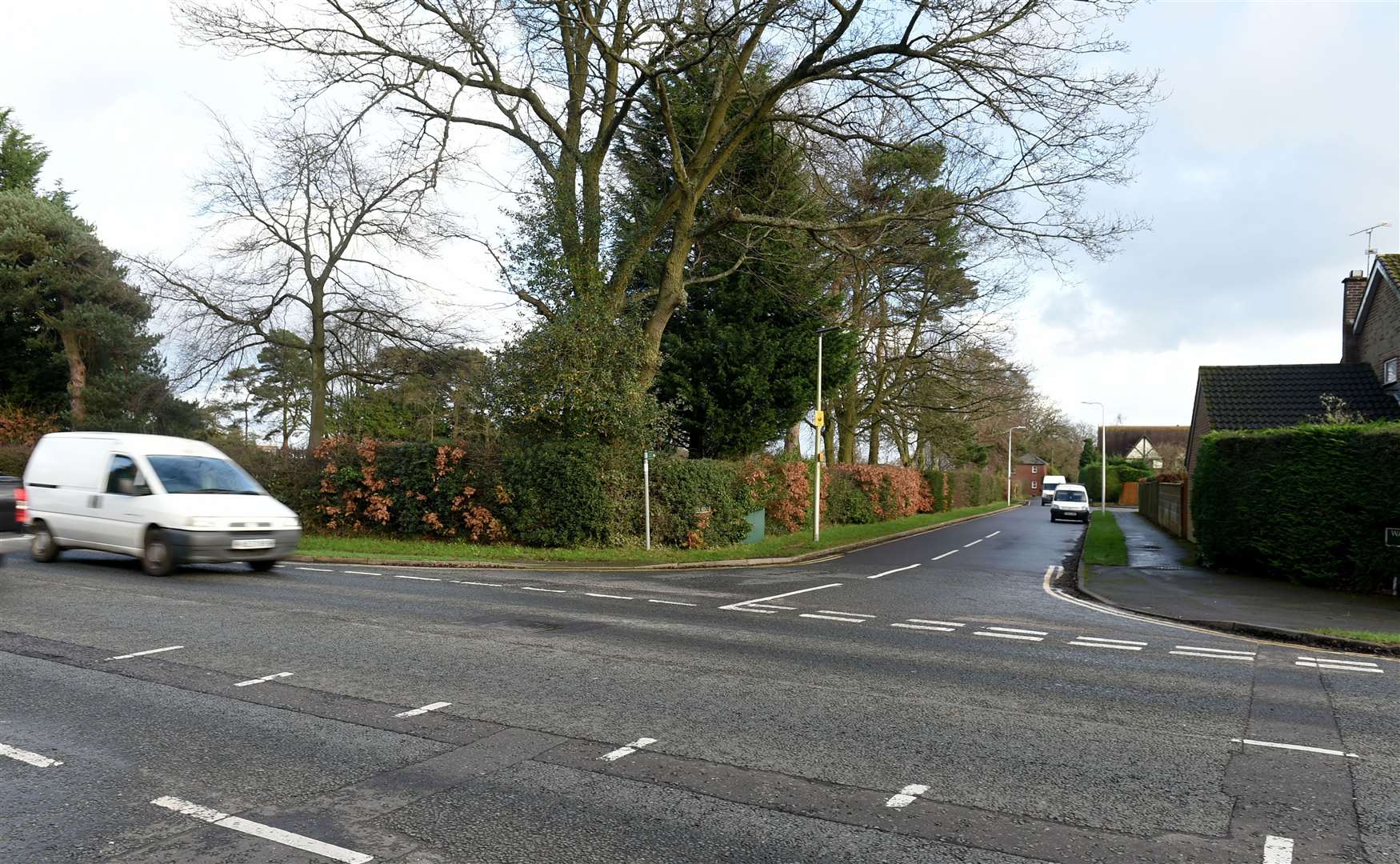 Warren Road Junction onto Andover road - Sandleford Link Development Ref: 03-0516A