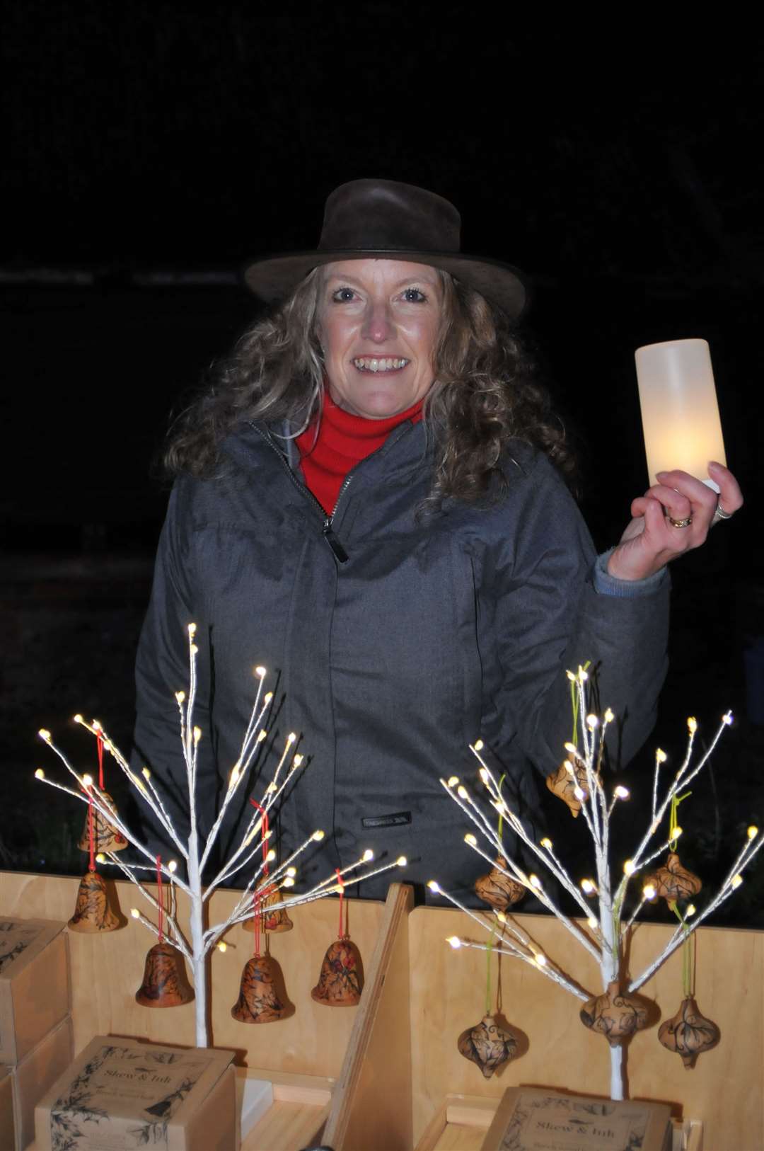 Hampstead Norreys Candlelit Market. Credit: Geoff Fletcher
