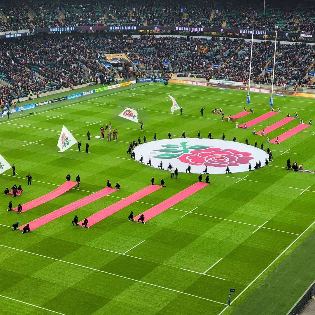 Hungerford RFC were invited to wave flags ahead of England v Australia at Twickenham