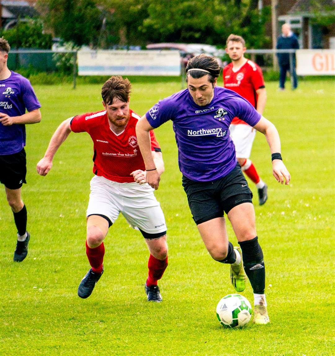 Newbury Sunday League's NWX clash with Kingsclere