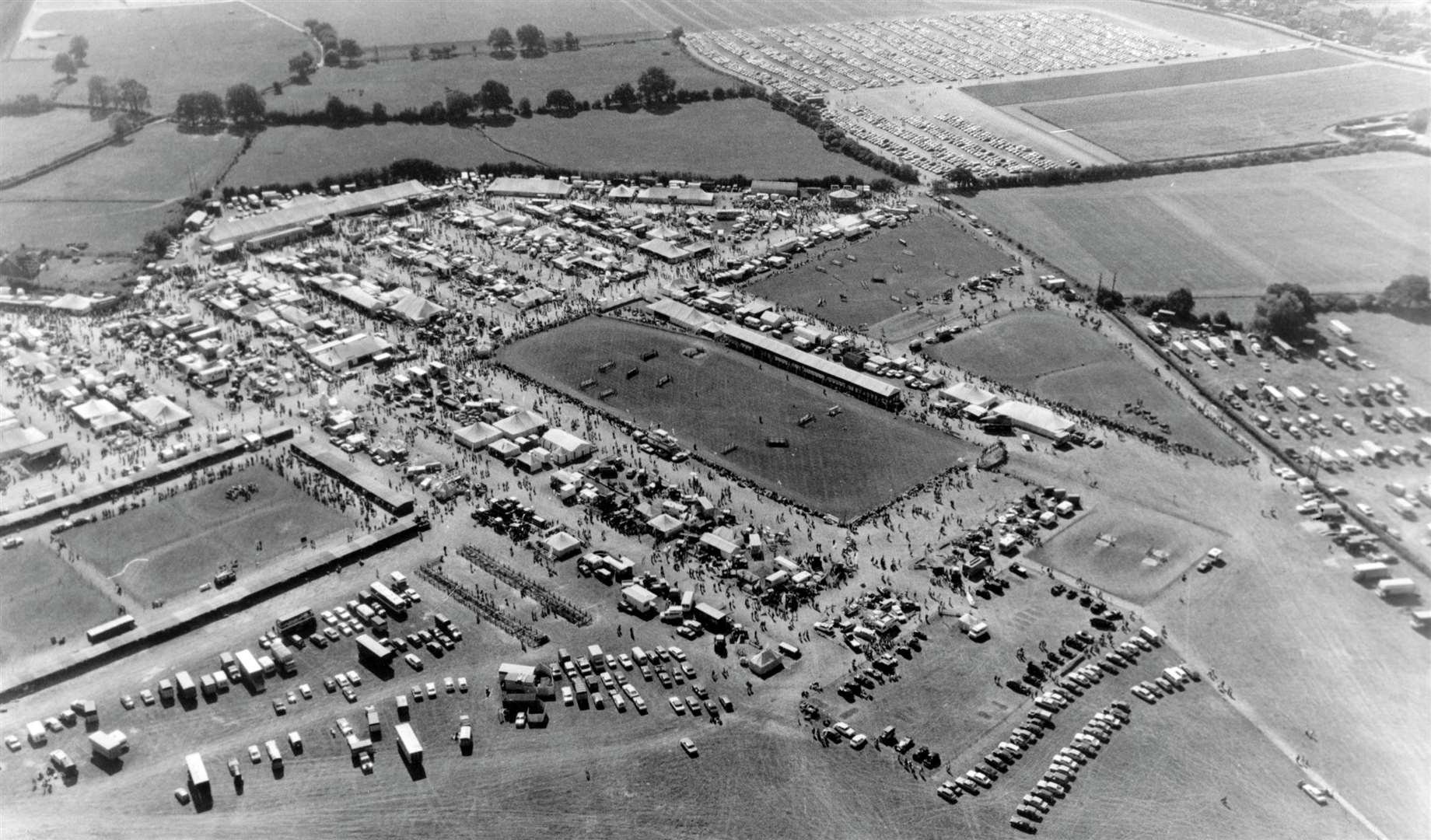 Aerial view of the show in 1980