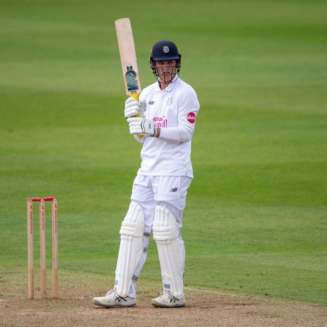 Hampshire cricketer Toby Albert in red-ball action - Photo: Hampshire Hawks @hantscricket