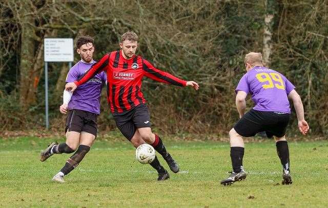 NWX and Kingsclere clash in Newbury Sunday League - Photo: Wilf Springer