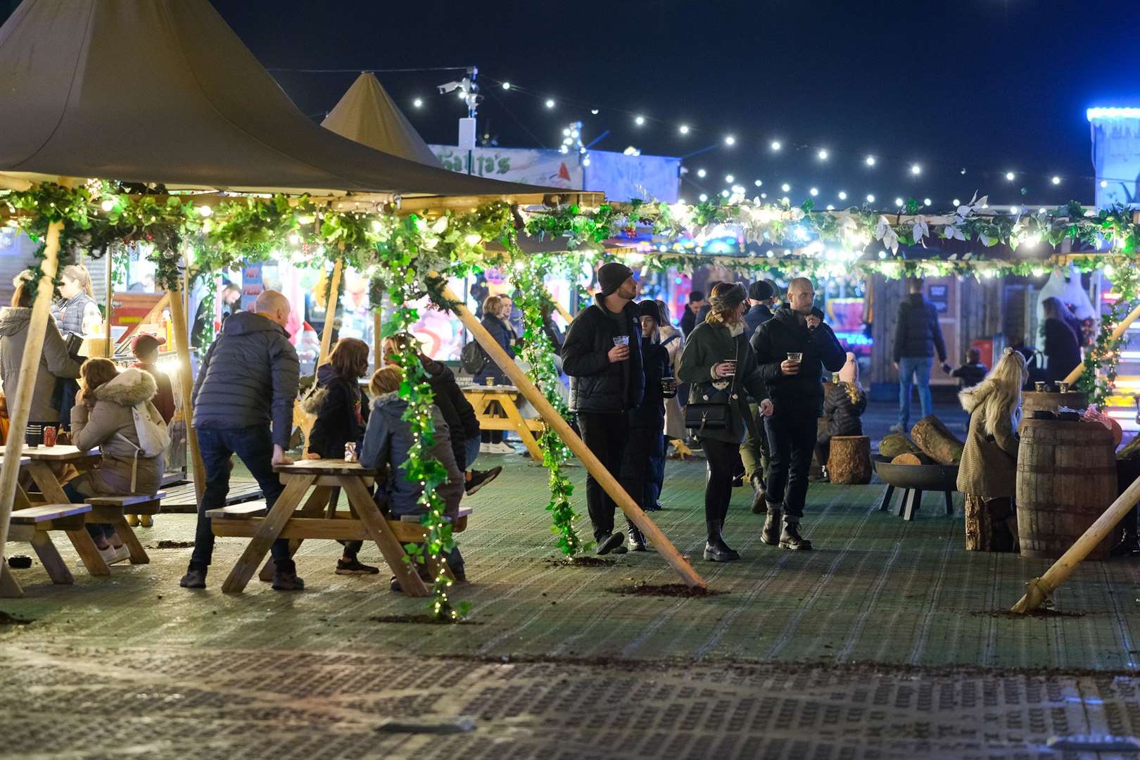There are a number of food and drink outlets