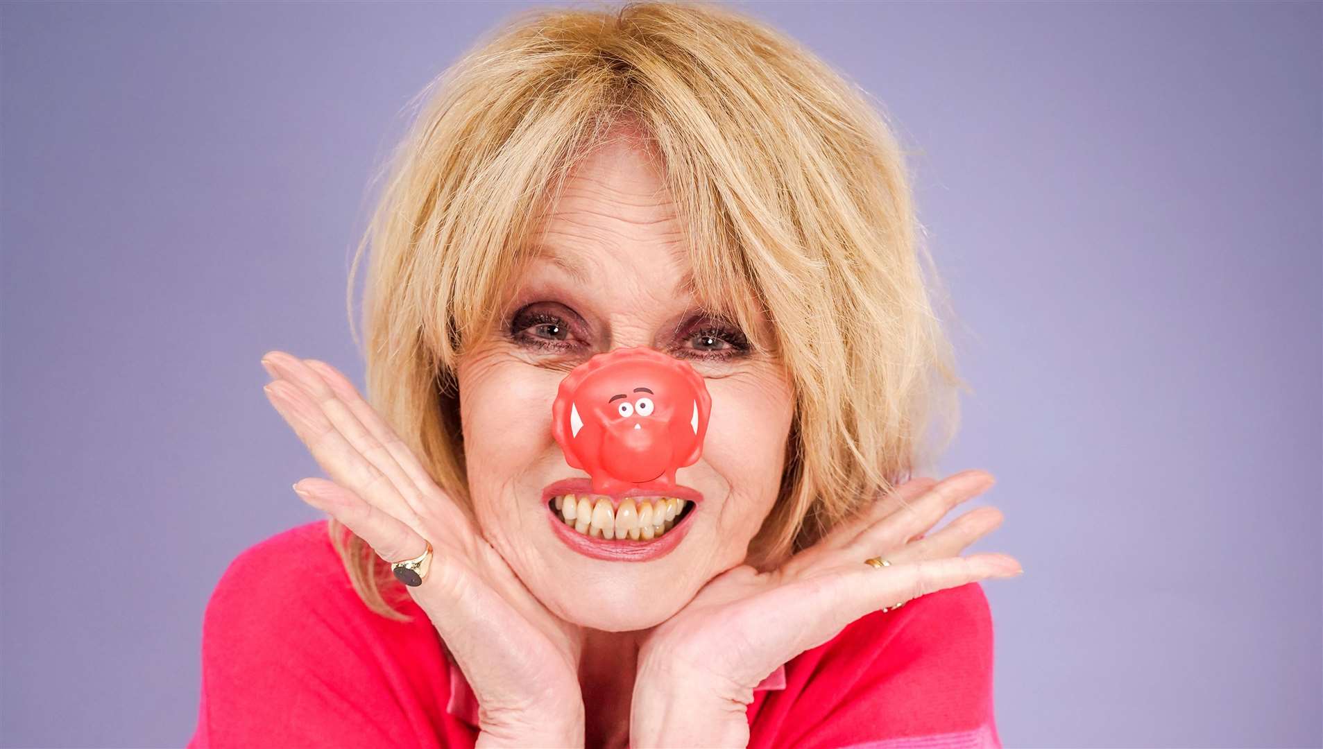Dame Joanna Lumley is brought up to sped on 2025 trends in the new Comic Relief funny