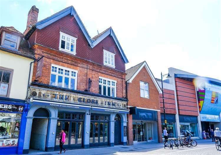 The Globe Inn, on Bartholomew Street