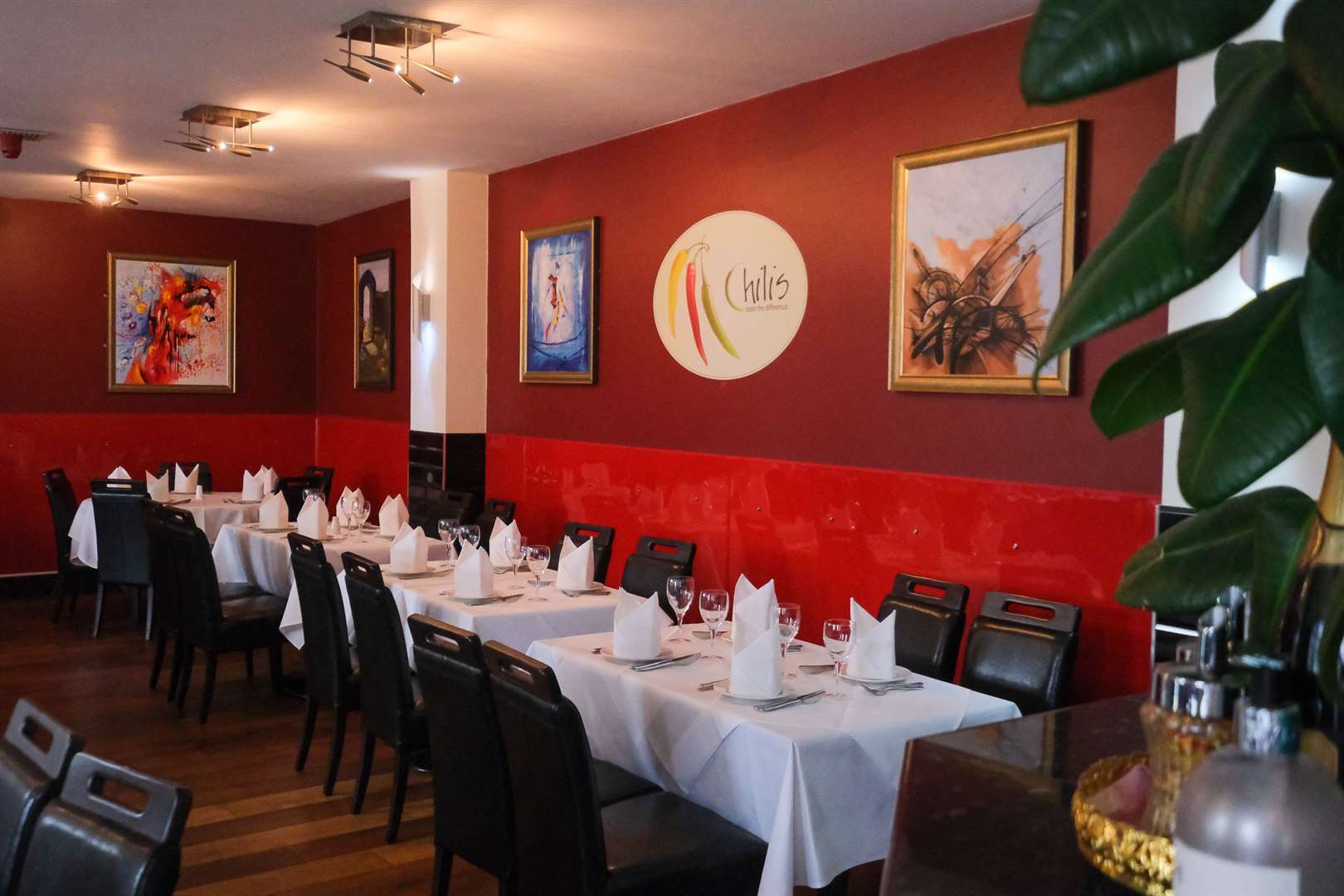 Chilis in Newbury. (58454840)