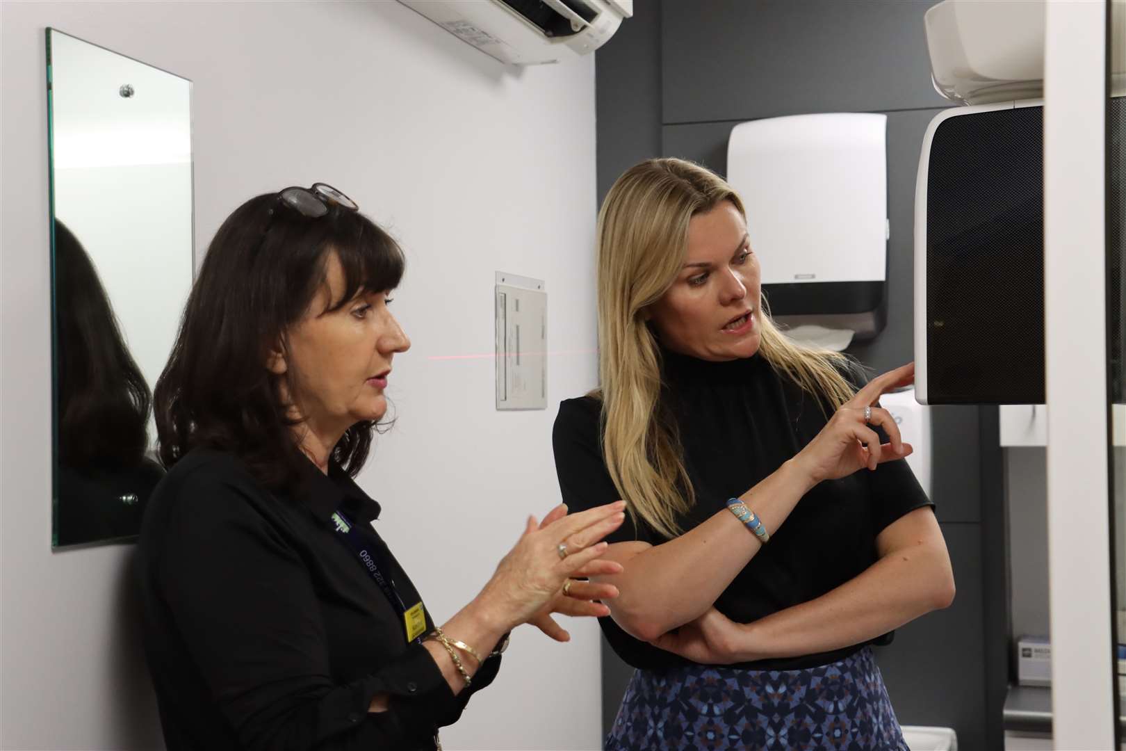 Newbury MP Laura Farris visits West Berkshire Community Hospital