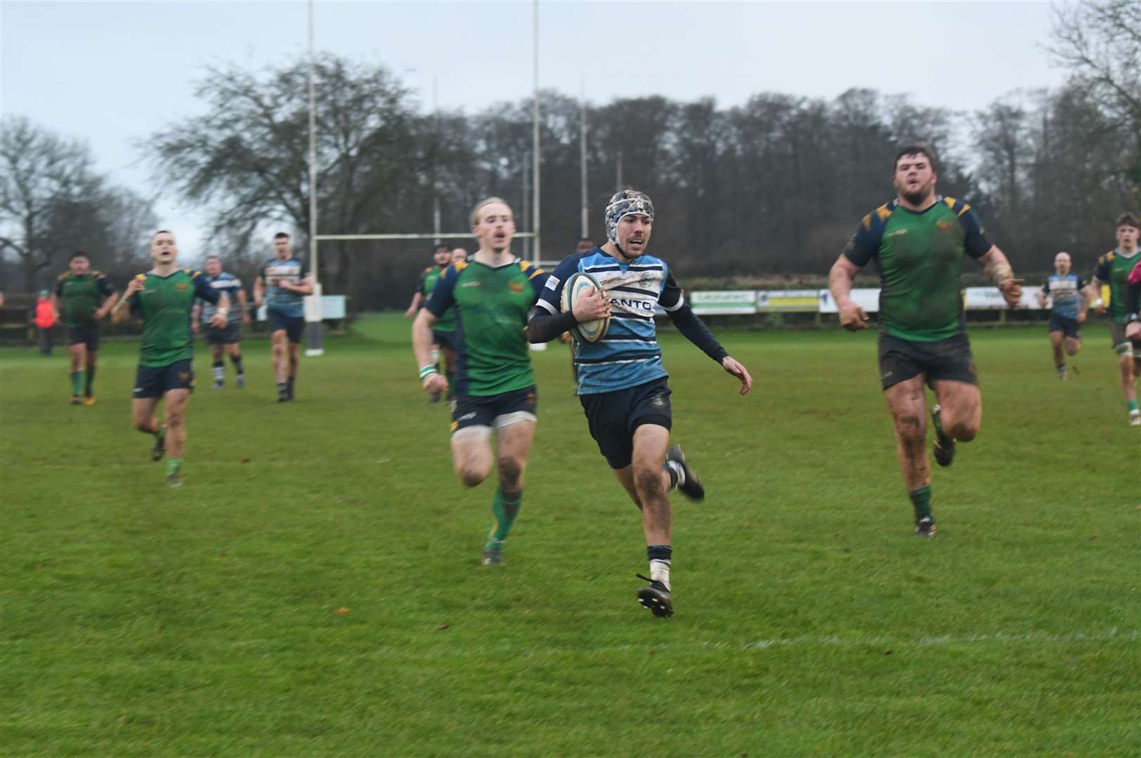 Michael Klichowicz scores for Newbury blues - Photo: Peter Branch