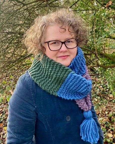 Hannah Gilly beginners scarf