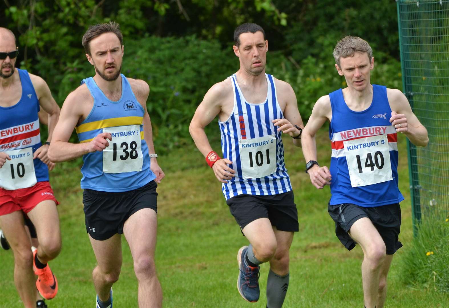 Runners take on the Kintbury 5