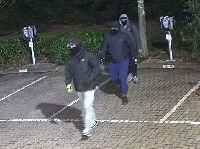 Do you recognise these men?, picture: TVP