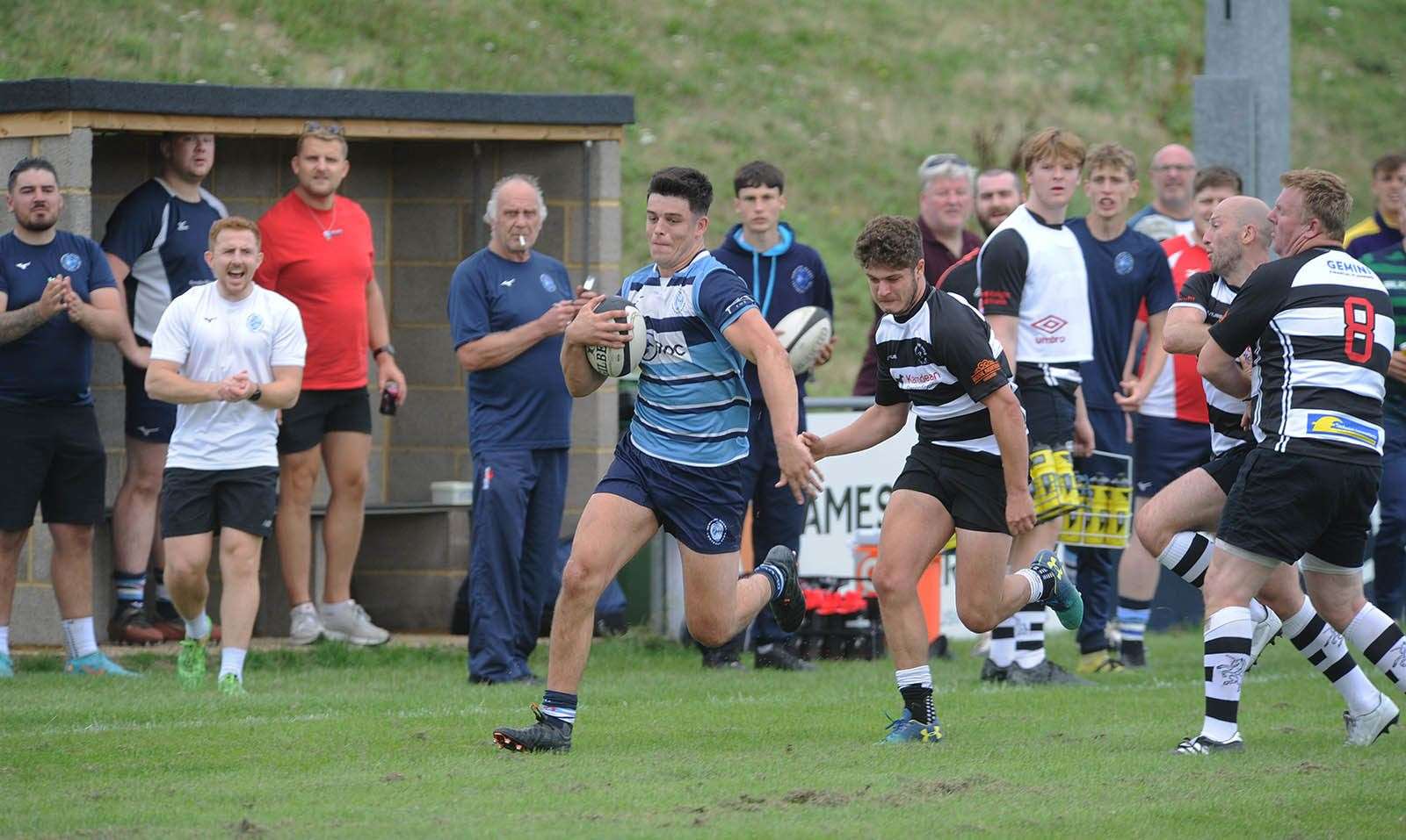 Blues impressed despite going down to 13 men