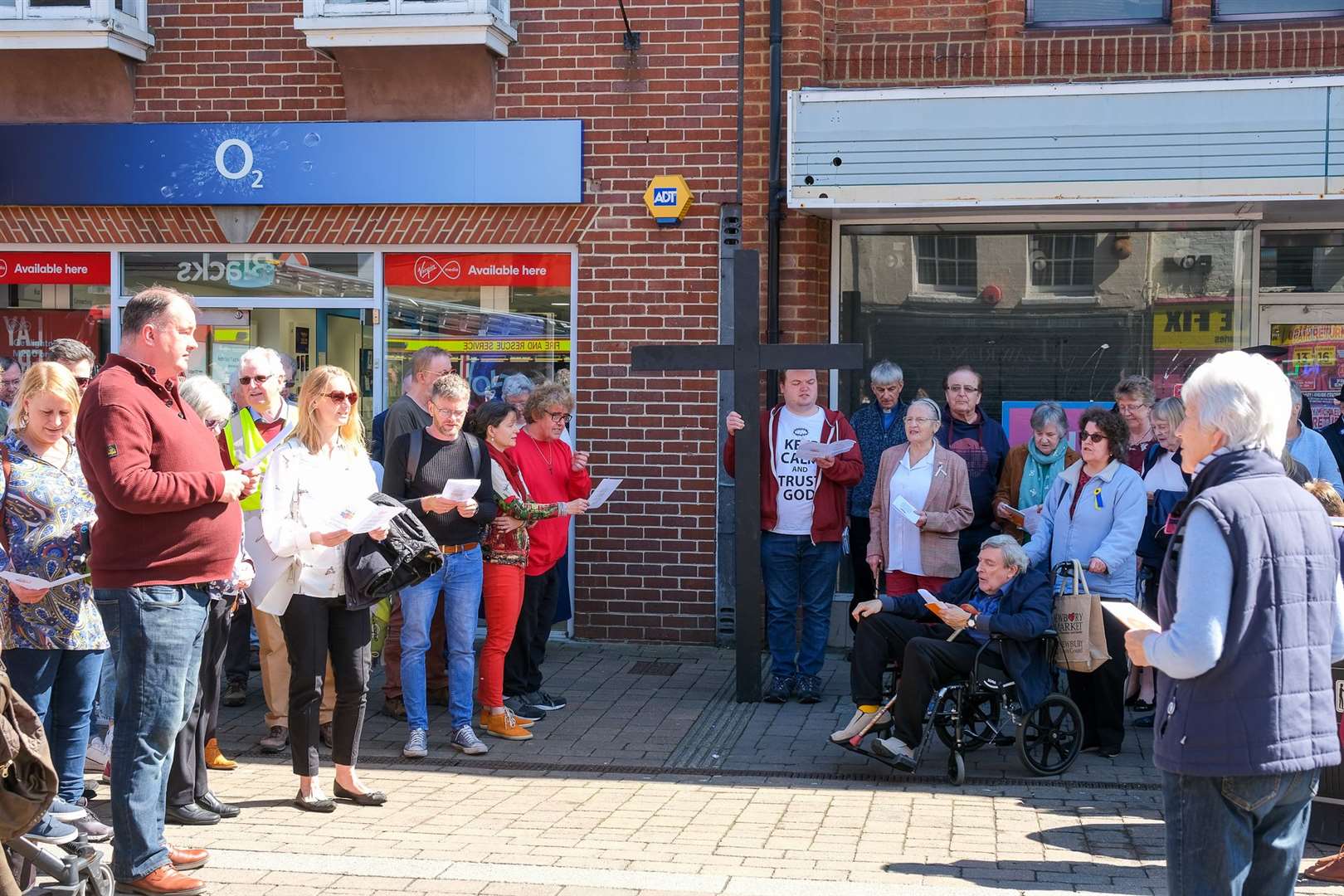The group stopped in Northbrook Street