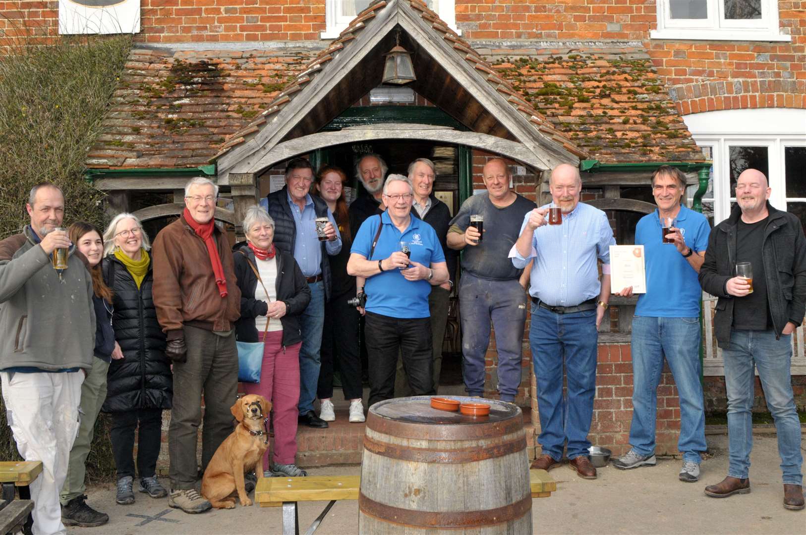 West Berkshire CAMRA chairman Andy Pinkard presents the certificate to landlord Hugh Macaulay, picture: Geoff Fletcher