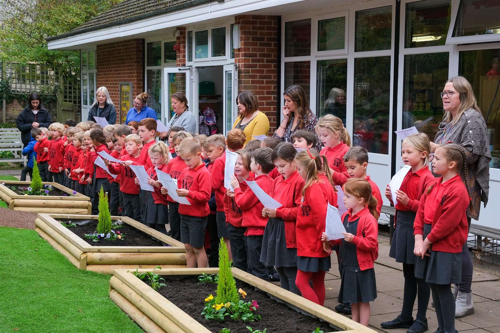 Opening of the new outdoor class room at Woolhampton School