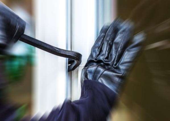 Police have appealed for information about a burglary in Turnpike that resulted in a laptop and jewellery being stolen