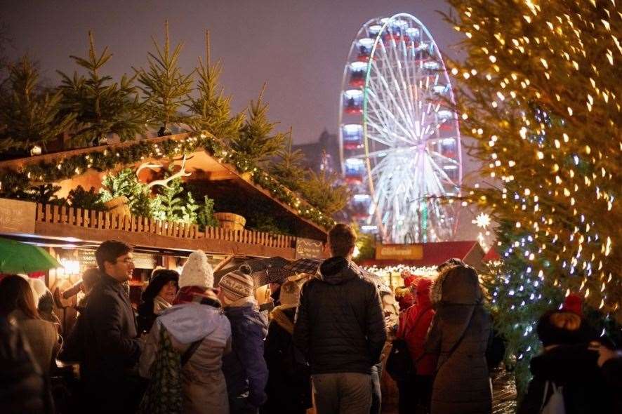 Great Christmas Carnival at Newbury Racecourse officially announced today