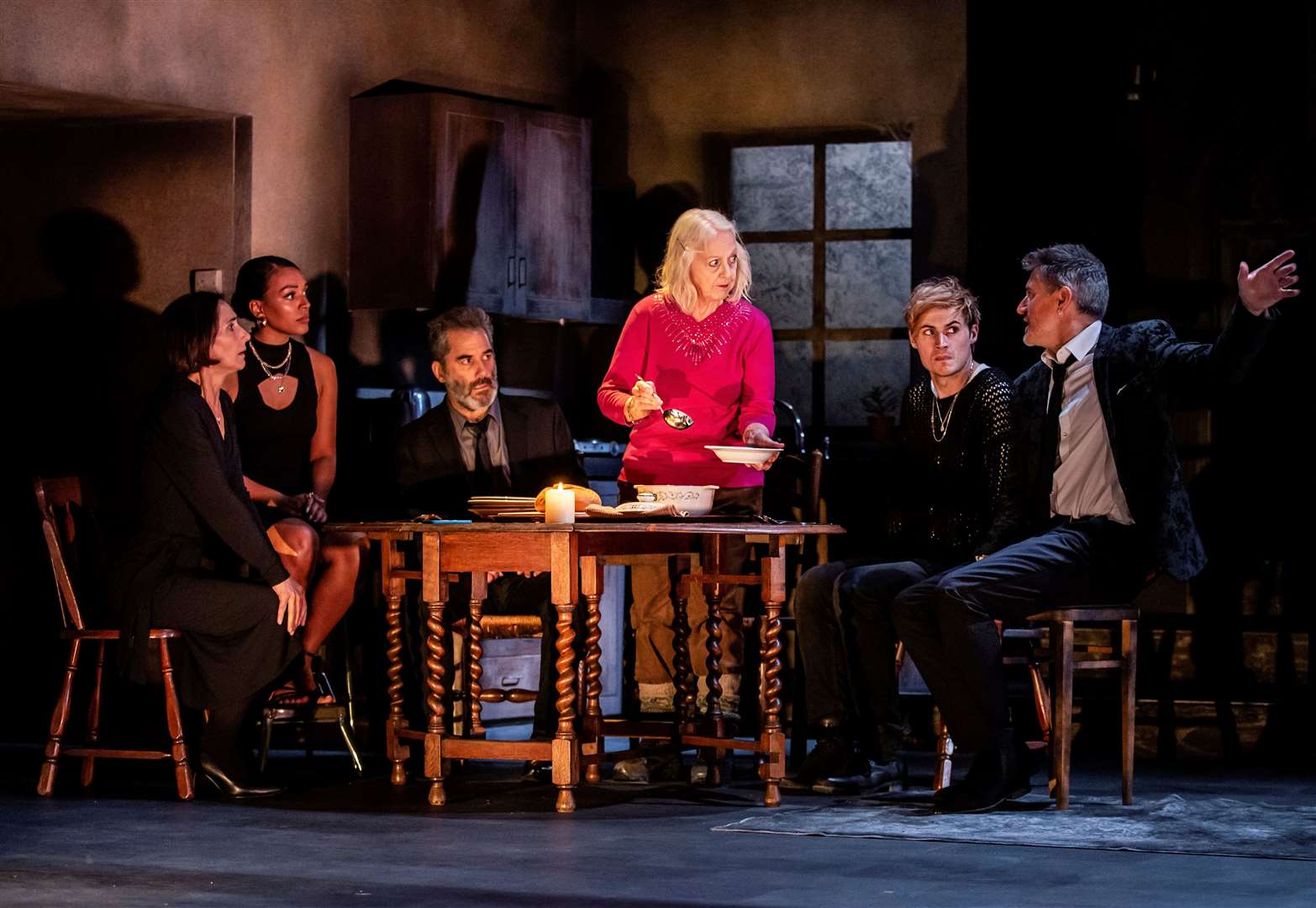 Murder in the Dark, Pamela Raith Photography