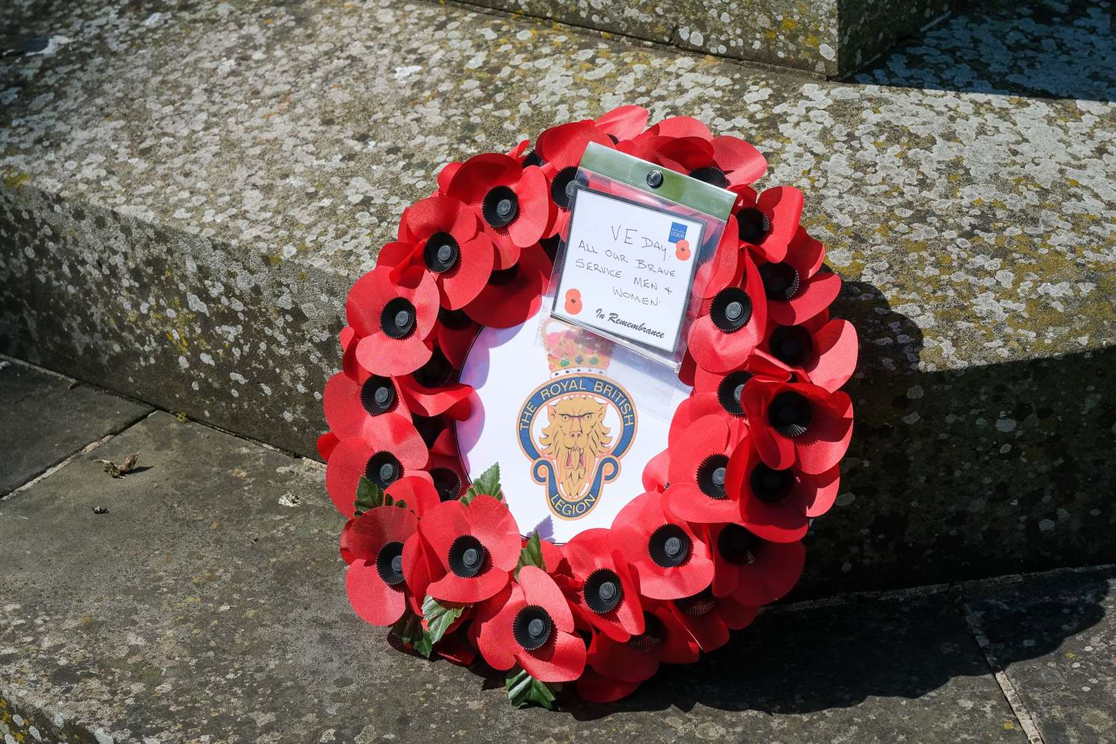 The wreath at the memorial