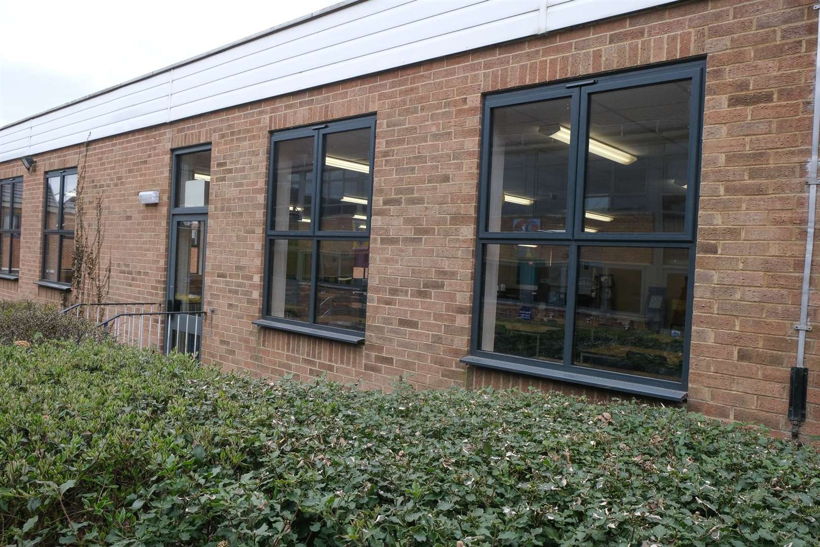 The Downs, Compton - improving building around the school energy efficiency, reduce carbon emissions and lower energy bills (46238996)