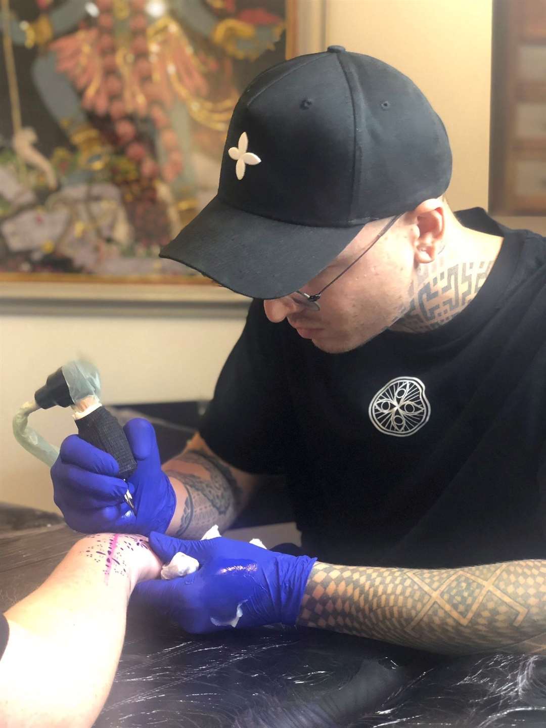 Lee is going to be giving out free tattoos to say thank you to our healthcare heroes. Picture by: Lee Priddy. (54257599)