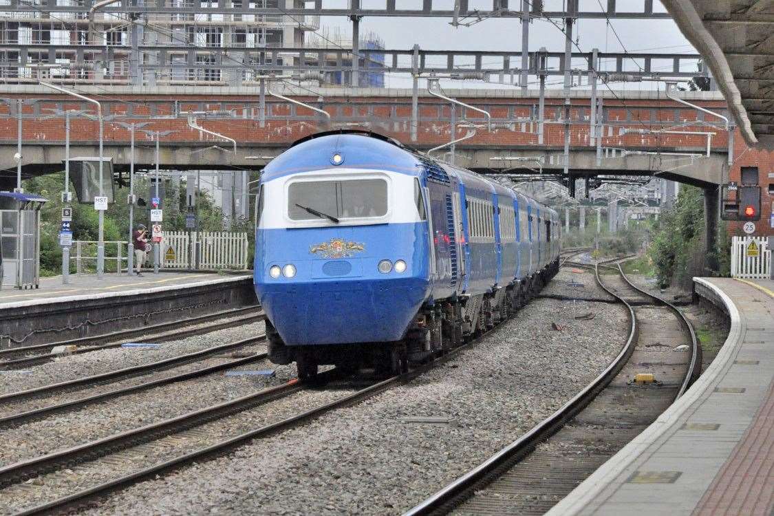Blue Pullman travelling through Newbury station. Picture by: David Canning (50757221)