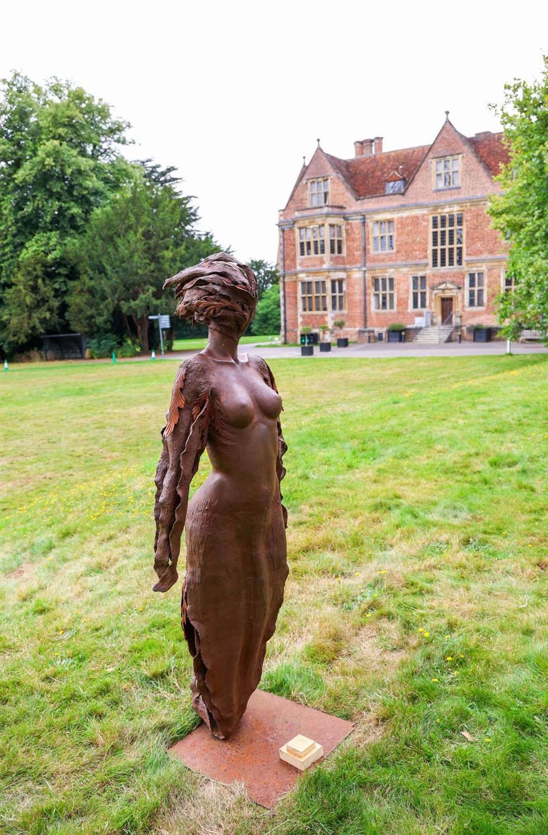 Altered States Sculpture Exhibition at Shaw House Angela Farquharson -Ethereal