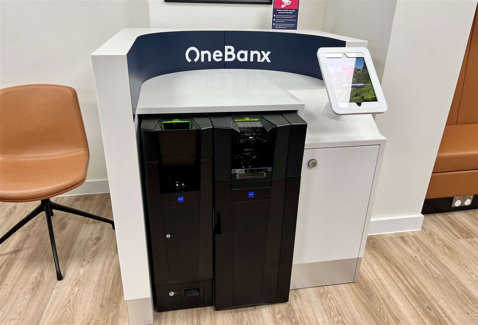 The new OneBanx kiosk installed in the Society’s reopened Thatcham branch