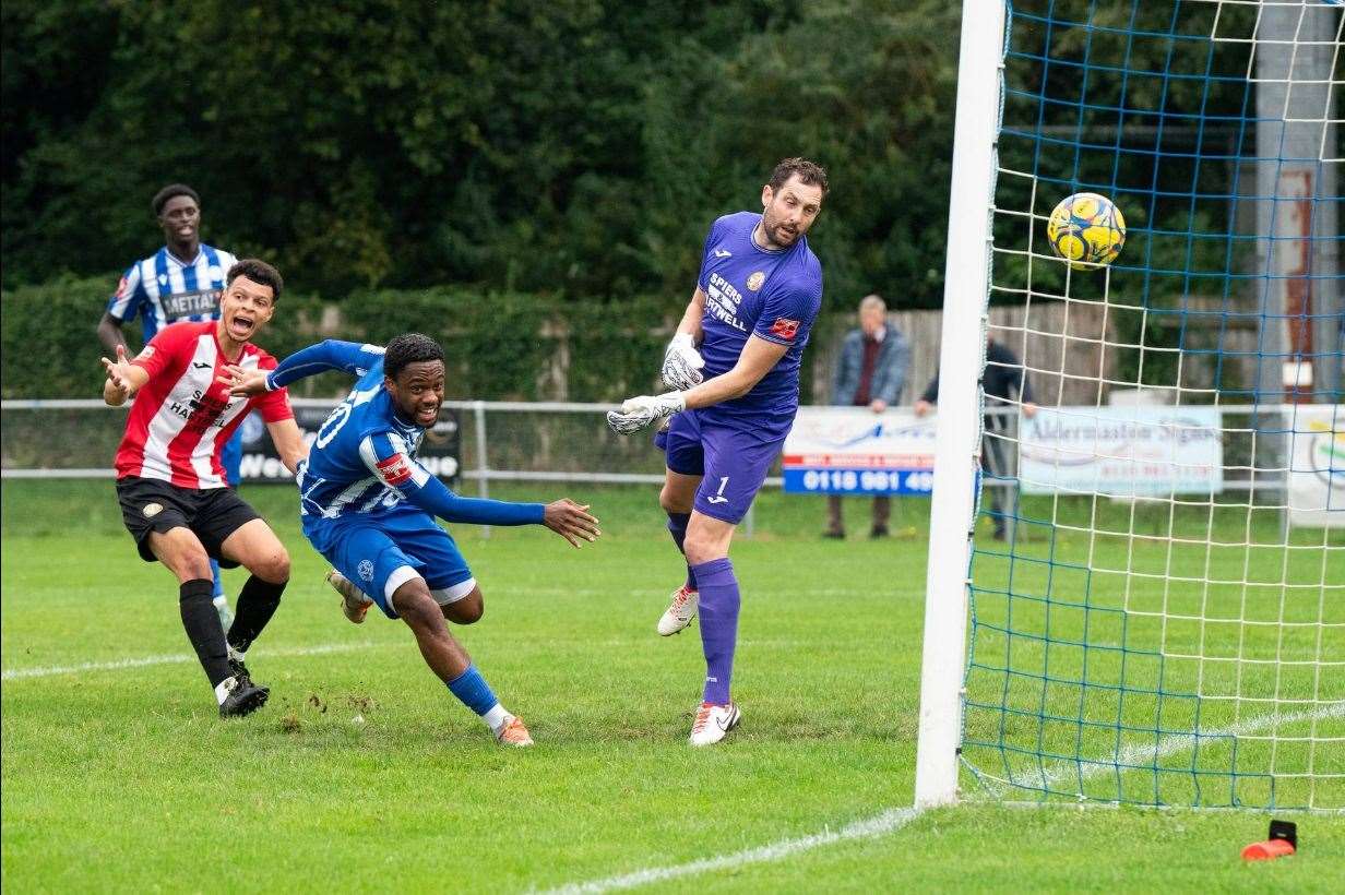 Thatcham Town striker Shamar Moore put his side ahead - Photo: Dan Newberry (dan@dannewberry.co.uk)