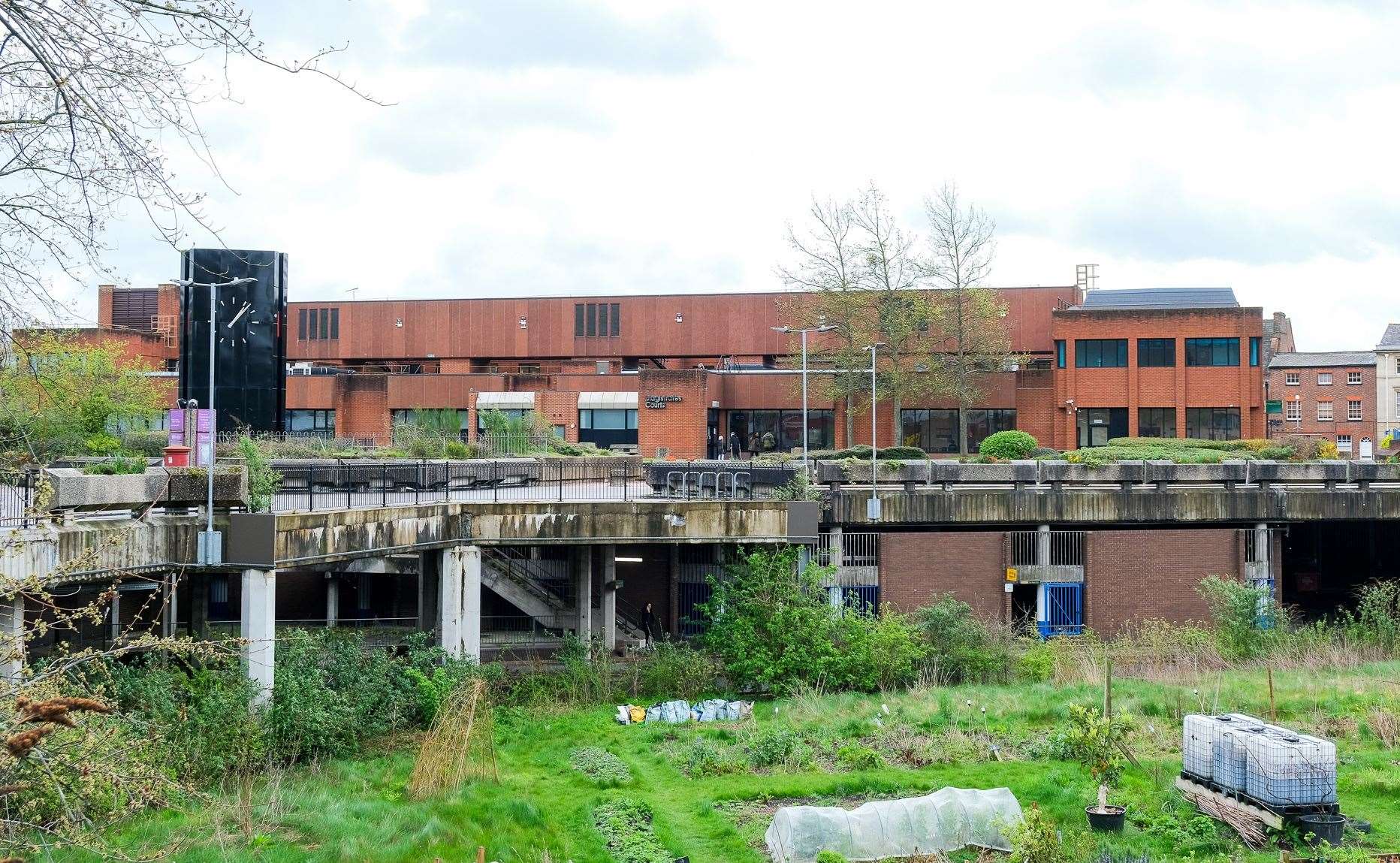 Reading Magistrates Courts