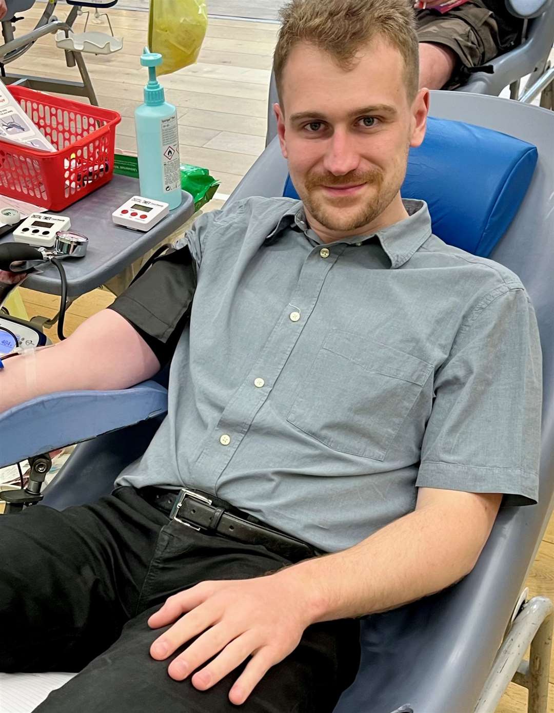 Reporter Mirek giving blood for the first time