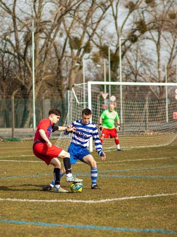 AFC Aldermaston face The Crickets AFC in Newbury Sunday League - Photo: Olly Mills (omills.photography)