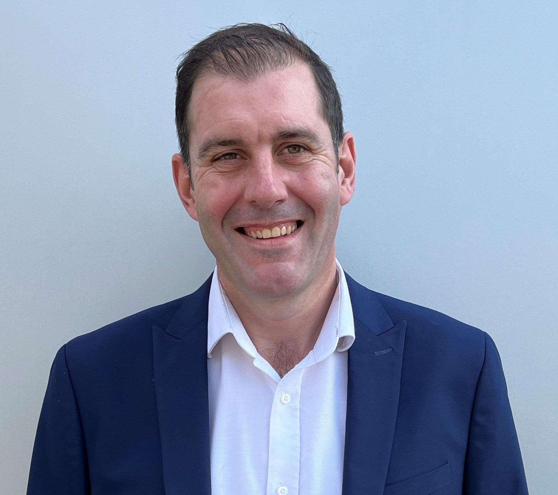 Lee Dillon MP