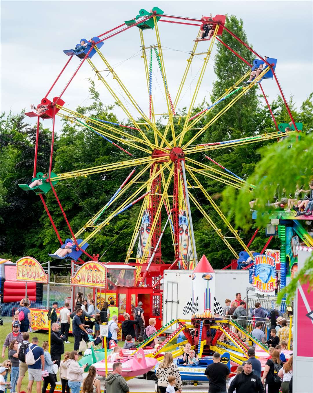Ferris wheel at Thatcham Family Fun Day