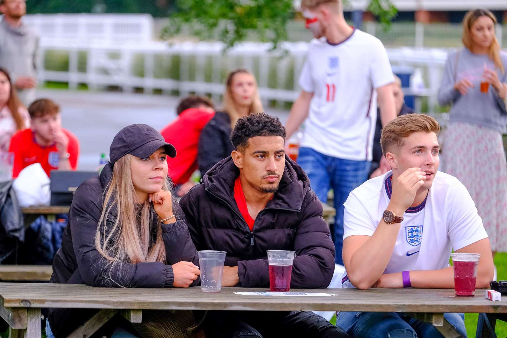 England fans watch the game at Newbury Racecourse.Ref: 28-0921.. (49112091)