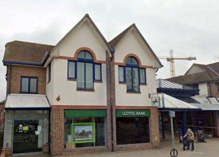 Former Lloyds Bank Kingsland Centre