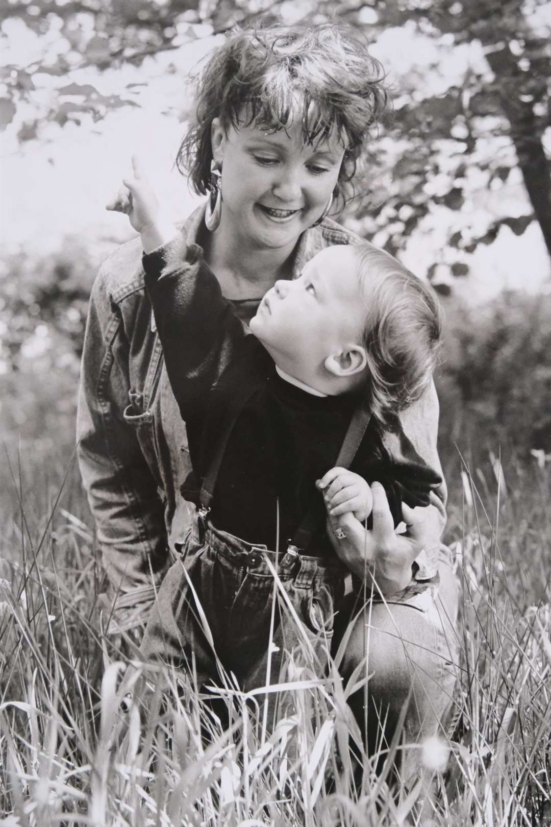 Janice Long with her son Fred in Ball Hill in 1989