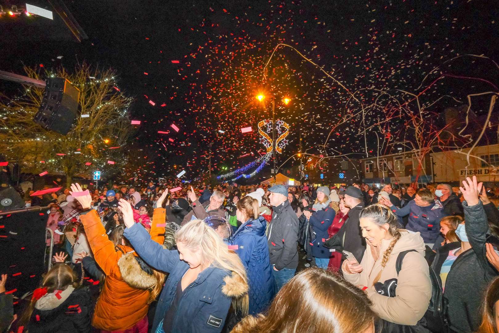 Thatcham Christmas in light switch on tonight