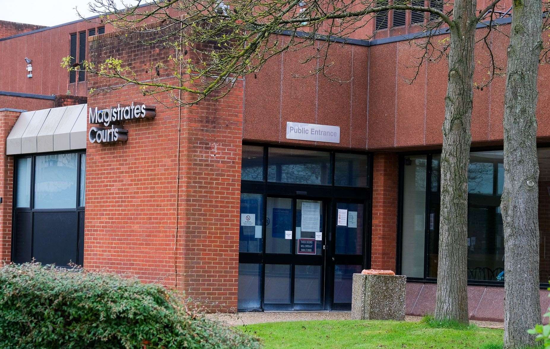 Reading Magistrates Courts
