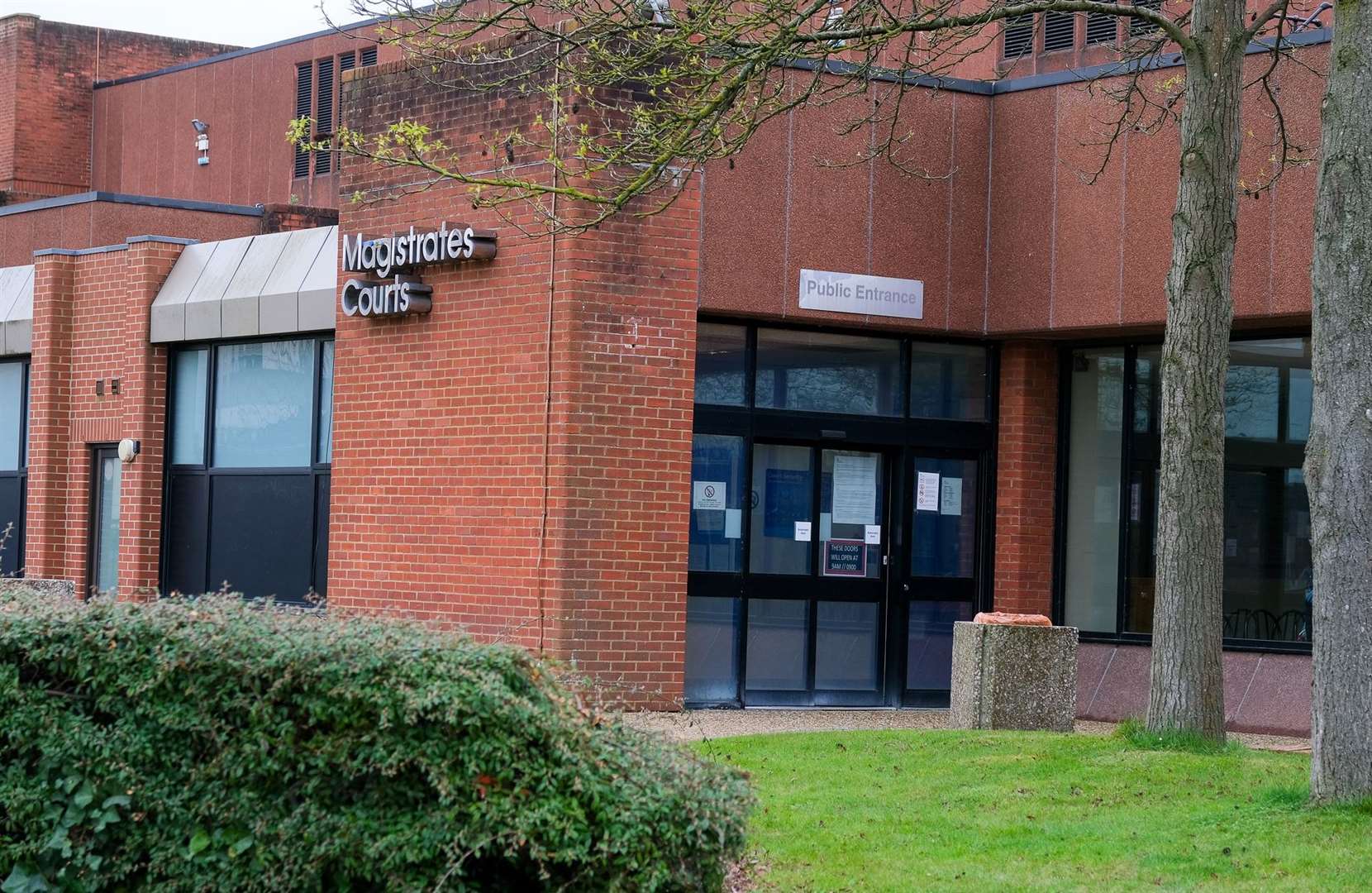 Reading Magistrates Courts