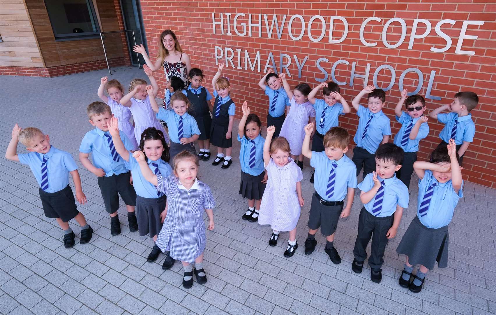 Highwood Copse Primary School opens for the first time..Ref: 36-2321.