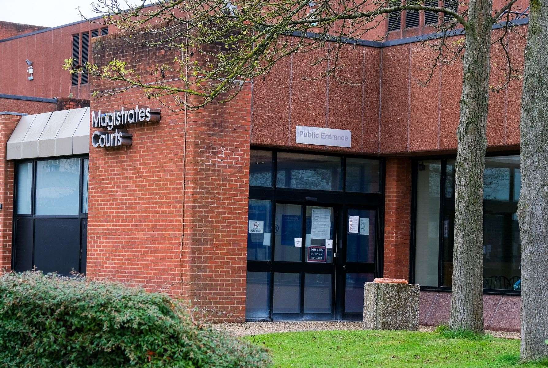 Reading Magistrates Courts